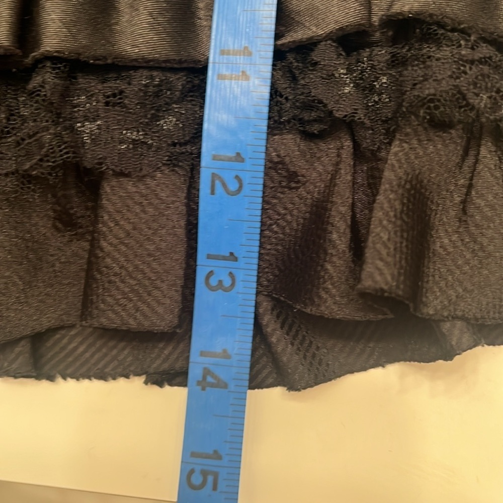 EUC FOREVER 21 Black Mini Skirt Size Medium - Picture 10 of 12